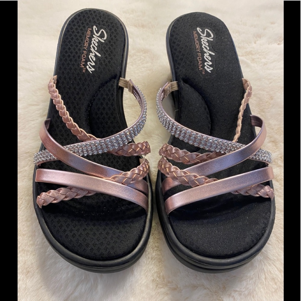 Sketchers sandals size 9